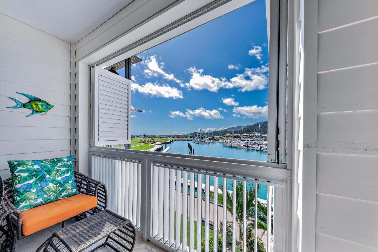 Ferienwohnung Seas The Day At The Marina Airlie Beach Exterior foto
