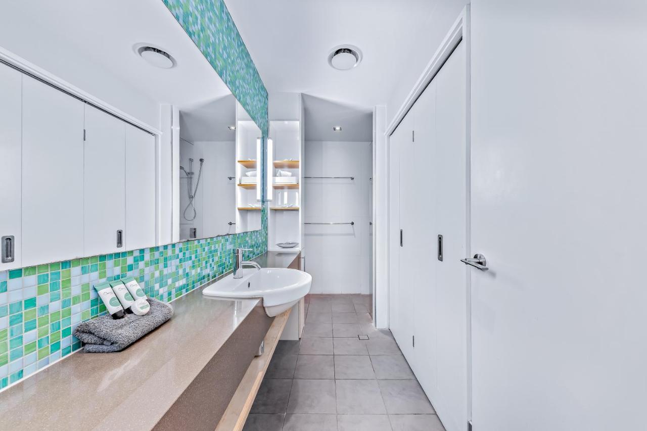 Ferienwohnung Seas The Day At The Marina Airlie Beach Exterior foto