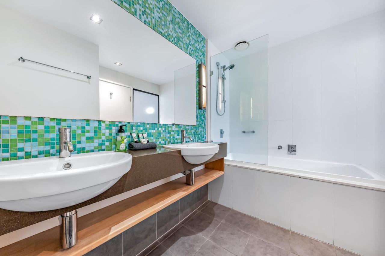 Ferienwohnung Seas The Day At The Marina Airlie Beach Exterior foto